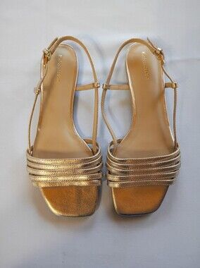 Reformation Millie Lattice Flat Sandals In Metallic Gold Size 5.5